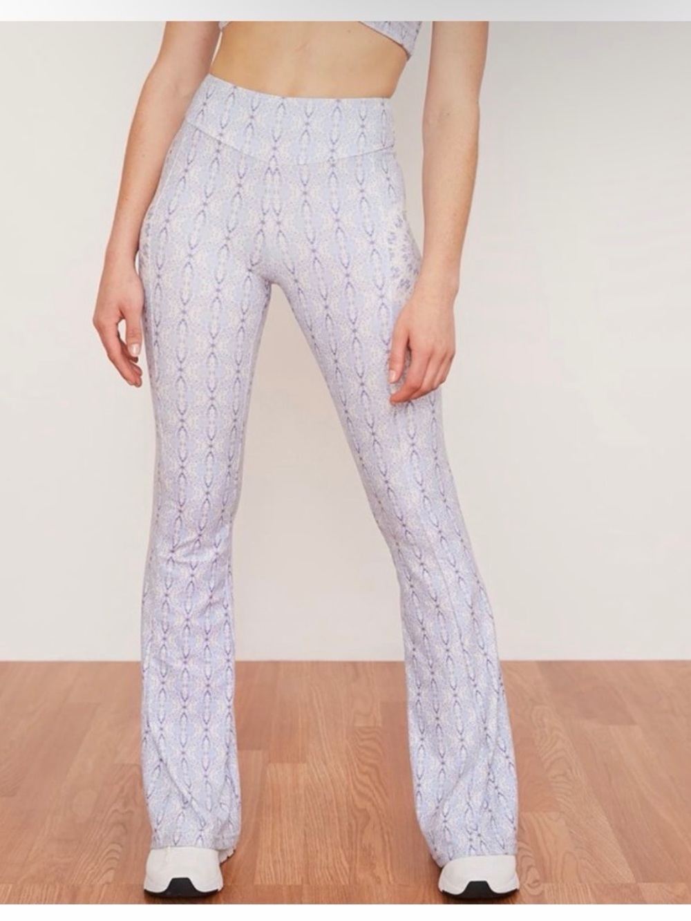 wolven threads aquarius flare leggings Sz XS high rise